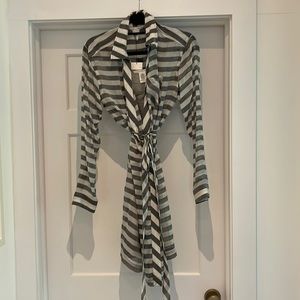 NWT DVF Gray White Striped Wrap Dress Size 6